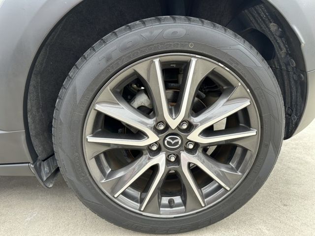 1.5柴油 一手車 IKEY摸門 恆溫 盲點 導航 定速 抬顯 18吋鋁圈 省油省稅馬力大 可全貸  第19張相片