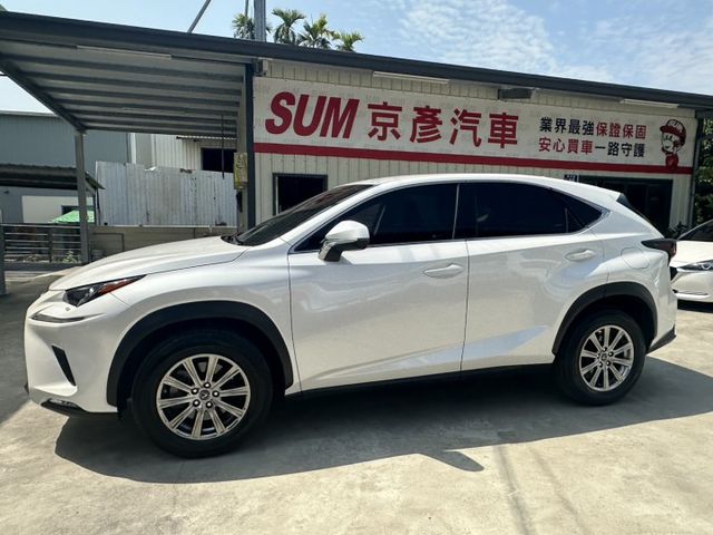 菁英plus ACC跟車/車道偏移/電尾門/雙電動加熱椅/無線CarPlay 原鈑件 全原廠保養 工單都在 已認證  第7張相片