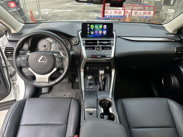 菁英plus ACC跟車/車道偏移/電尾門/雙電動加熱椅/無線CarPlay 原鈑件 全原廠保養 工單都在 已認證  第10張相片