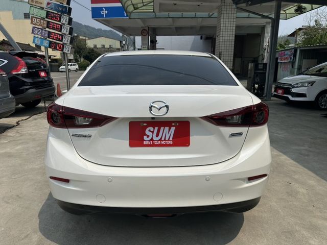 里程保證64000公里 全程原廠保養 無任何待修 內外氣氛都很好 非常好開 便宜好入手 有認證 可全貸  第5張相片