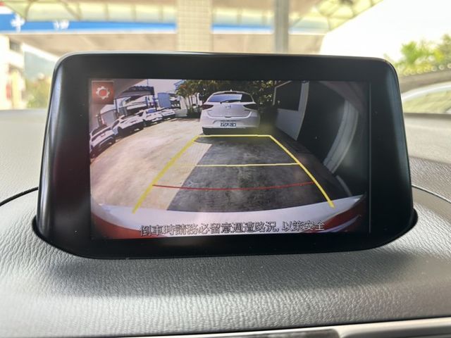 里程保證64000公里 全程原廠保養 無任何待修 內外氣氛都很好 非常好開 便宜好入手 有認證 可全貸  第15張相片