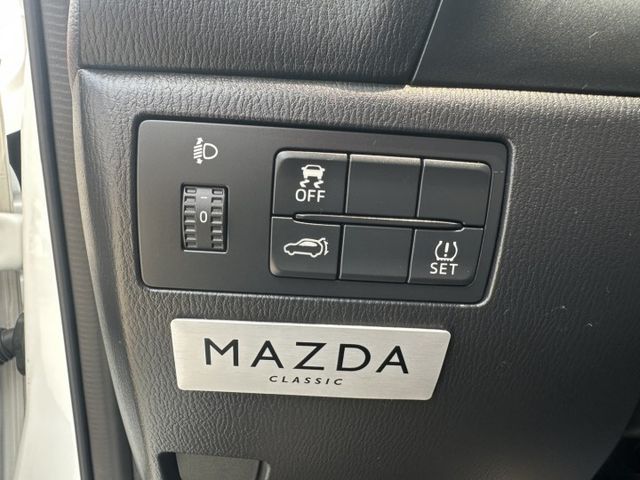 里程保證64000公里 全程原廠保養 無任何待修 內外氣氛都很好 非常好開 便宜好入手 有認證 可全貸  第16張相片