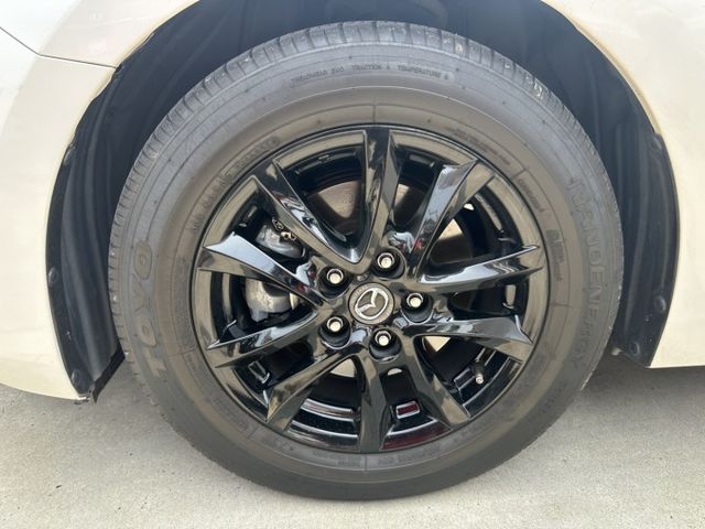 里程保證64000公里 全程原廠保養 無任何待修 內外氣氛都很好 非常好開 便宜好入手 有認證 可全貸  第18張相片