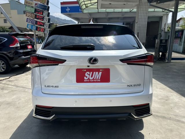 菁英plus ACC跟車/車道偏移/電尾門/雙電動加熱椅/無線CarPlay 原鈑件 全原廠保養 工單都在 已認證  第5張相片