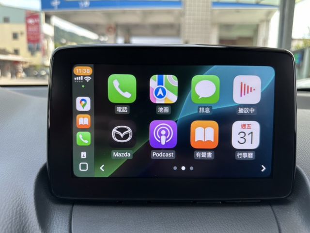 旗艦版 IKEY 摸門 盲點 CarPlay 前後錄紀錄器 一手認證車 里程保證只跑4.5萬公里 可全額貸款 保固1年  第16張相片