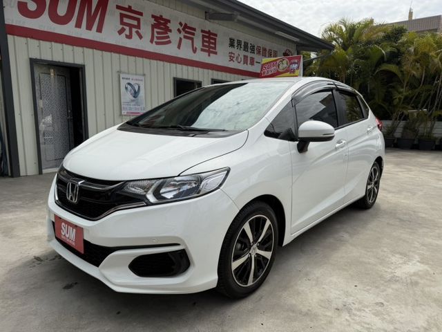 一手車 只跑3.8萬公里 S版 IKEY 摸門 快撥 盲點 定速 導航 車況好氣氛佳 無菸無異味 可貸款 保固2年  第1張相片