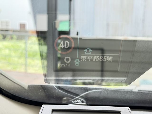 一手車 只跑3.8萬公里 S版 IKEY 摸門 快撥 盲點 定速 導航 車況好氣氛佳 無菸無異味 可貸款 保固2年  第19張相片