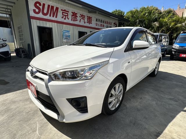 原鈑件 認證車 里程保證7.2萬公里 無線CarPlay 導航 導車影像 不用殺價就很便宜 可全貸 保固1年  第1張相片