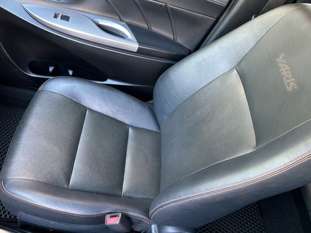 原鈑件 認證車 里程保證7.2萬公里 無線CarPlay 導航 導車影像 不用殺價就很便宜 可全貸 保固1年  第15張相片