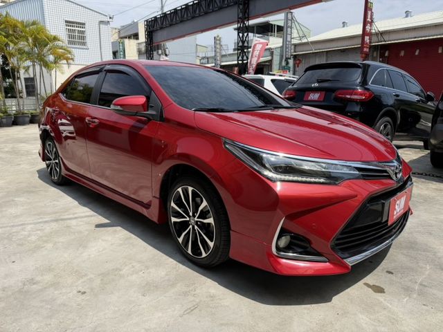 稀有X版 認證車 里程保證6萬多公里 IKey摸門 盲點 換檔快撥 衛星導航 CarPlay 可全貸 保固2年  第3張相片