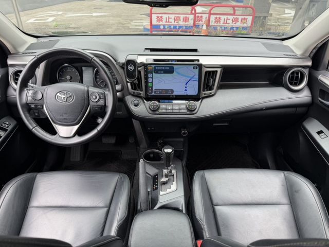 一手車 ACC跟車 認證車 只跑11萬公里 Ikey摸門 無線CarPlay 電動椅 可全貸  第9張相片