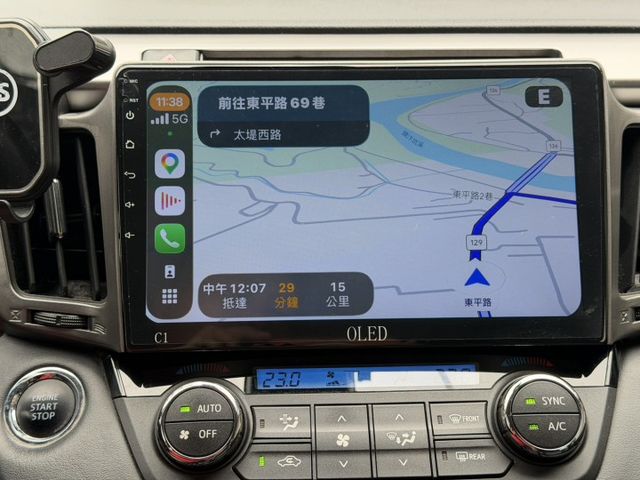 一手車 ACC跟車 認證車 只跑11萬公里 Ikey摸門 無線CarPlay 電動椅 可全貸  第16張相片