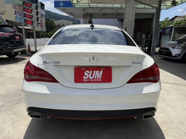 CLA250 AMG 4MATIC 認證車 全景天窗 雙前記憶電動椅 HK音響 無待修 可貸款  第5張相片