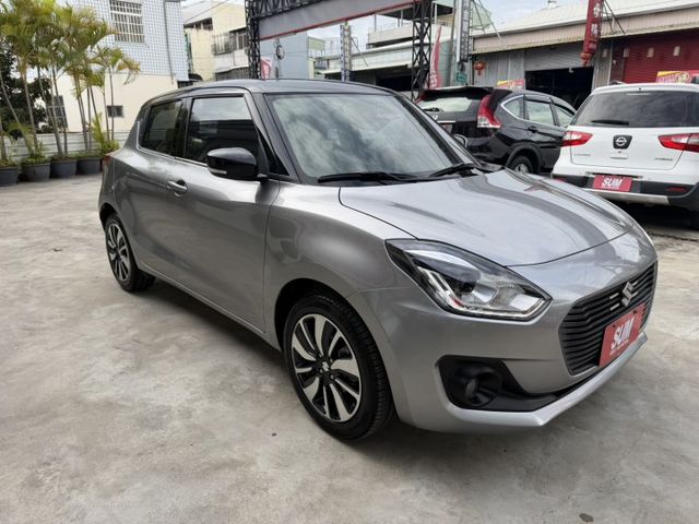 1.0渦輪 最會跑底盤最穩的小車 認證車 只跑7萬多公里 可全貸 保固1年2萬公里  第3張相片