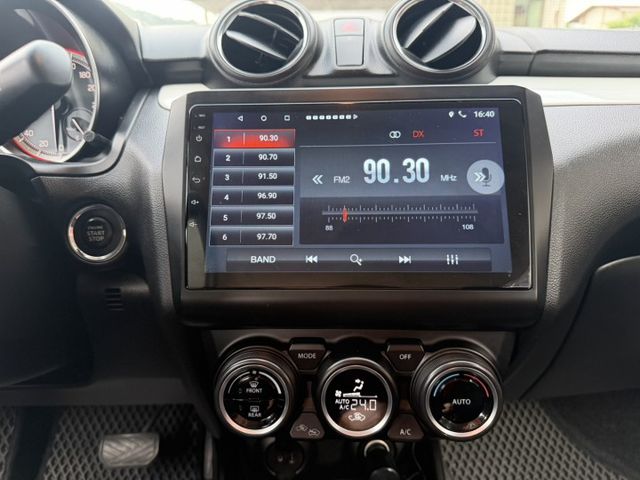 1.0渦輪 最會跑底盤最穩的小車 認證車 只跑7萬多公里 可全貸 保固1年2萬公里  第13張相片