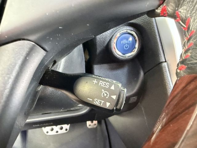 油電 一手車 原鈑件 里程保證8萬公里 IKEY摸門 天窗 無線CarPlay 電動椅 抬頭顯示 可全貸  第17張相片