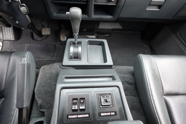 2023年7月出廠~自排8人座~盲點.電動後視鏡~實跑6萬2千公里~新車保固中~里程保證  第13張相片