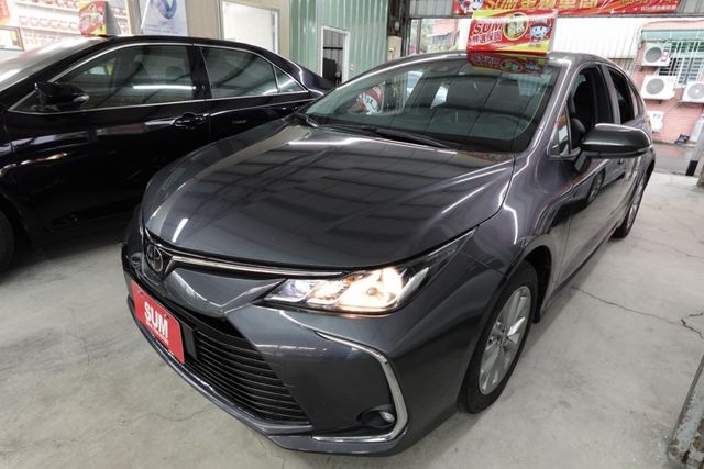 2022年7月出廠~1.8 尊爵版~I-KEY.盲點.跟車~僅跑6萬1千多公里~新車保固中~里程保證  第1張相片