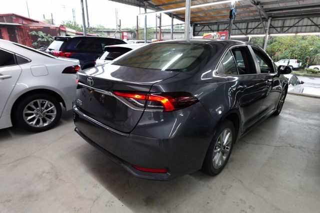 2022年7月出廠~1.8 尊爵版~I-KEY.盲點.跟車~僅跑6萬1千多公里~新車保固中~里程保證  第3張相片