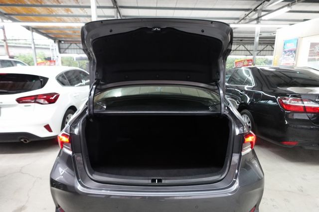 2022年7月出廠~1.8 尊爵版~I-KEY.盲點.跟車~僅跑6萬1千多公里~新車保固中~里程保證  第16張相片