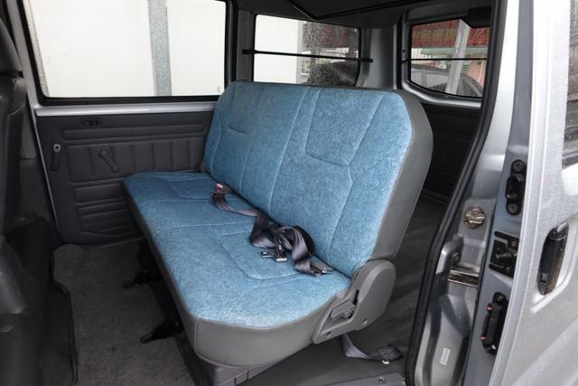 2013年3月出廠~5人座~1.3 廂型車~僅跑14萬公里~里程保證  第4張相片