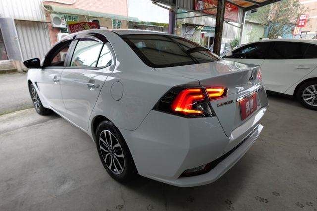 2021年12月出廠~魅力影音特仕版~I-KEY.數位儀表.原廠安卓機~僅跑6萬3千多公里~里程保證  第4張相片