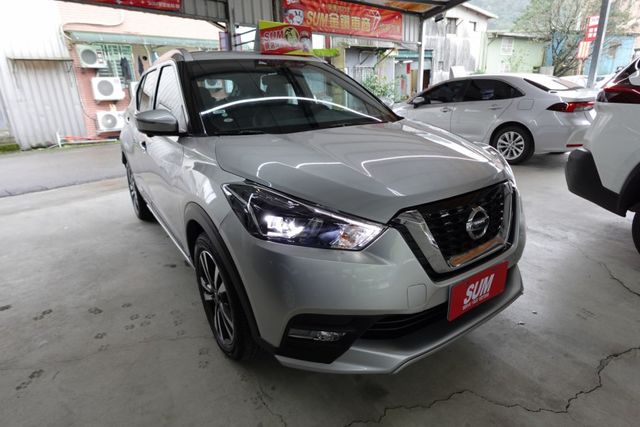 2022年9月出廠~1.5 智行旗艦版~LED頭燈.恆溫.環景.車頂架~僅跑4萬公里~里程保證  第2張相片