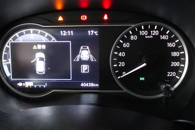 2022年9月出廠~1.5 智行旗艦版~LED頭燈.恆溫.環景.車頂架~僅跑4萬公里~里程保證  第17張相片