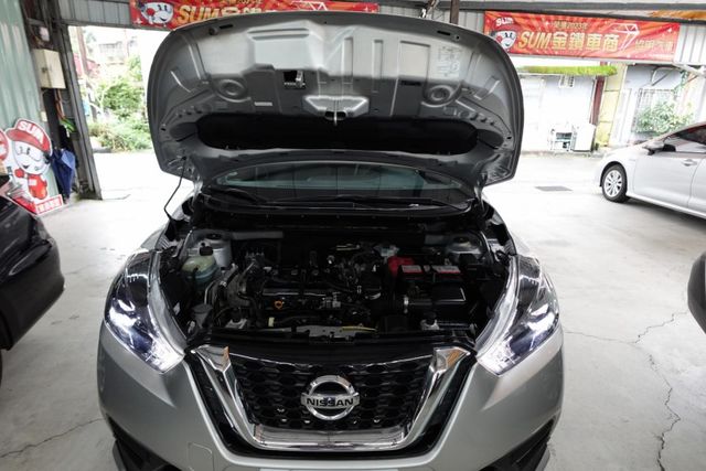 2022年9月出廠~1.5 智行旗艦版~LED頭燈.恆溫.環景.車頂架~僅跑4萬公里~里程保證  第18張相片