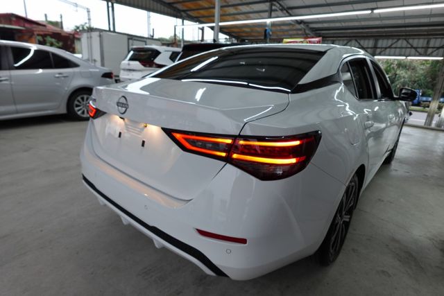 2025年3月出廠~1.6 尊爵智駕版~小改款.電子手煞車.環景.盲點.跟車~僅跑6千多公里~新車保固中~里程保證  第2張相片