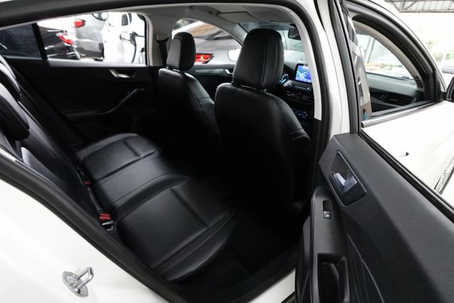 2025年4月出廠~1.5 X版~LED頭燈.盲點.導航~僅跑1萬公里~新車保固中~里程保證  第6張相片