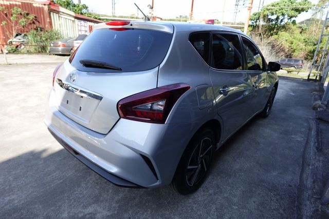 2023年4月出廠~1.6 J版~雙色內裝.LED頭燈.雙區恆溫.盲點.定速~僅跑6萬3千多公里~原廠保養~里程保證  第3張相片