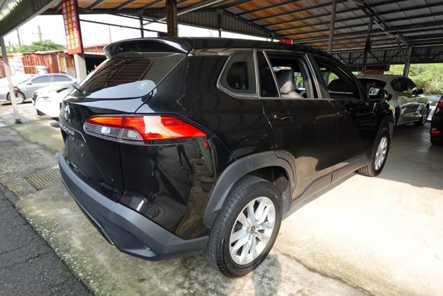 2022年5月出廠~1.8 尊爵影音版~LED頭燈.盲點.安卓機.衛導~僅跑6萬1千多公里~里程保證  第2張相片