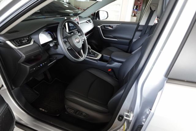 2023年1月出廠~2.0旗艦影音版~LED頭燈.記憶電椅.安卓機.電尾門.盲點.環景~僅跑3萬2千多公里~新車保固中  第3張相片