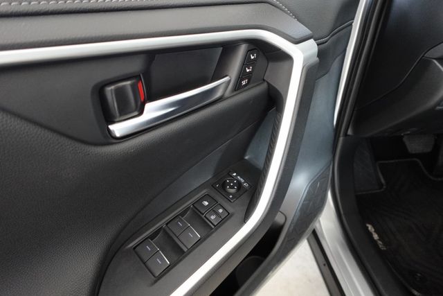 2023年1月出廠~2.0旗艦影音版~LED頭燈.記憶電椅.安卓機.電尾門.盲點.環景~僅跑3萬2千多公里~新車保固中  第8張相片