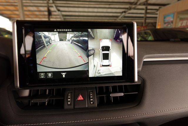 2023年1月出廠~2.0旗艦影音版~LED頭燈.記憶電椅.安卓機.電尾門.盲點.環景~僅跑3萬2千多公里~新車保固中  第13張相片