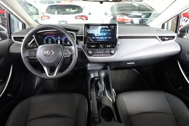 2025年8月出廠~1.8 油電尊爵版~三元鋰電池.數位儀表.盲點~僅跑1萬6千多公里~新車保固中~里程保證  第7張相片