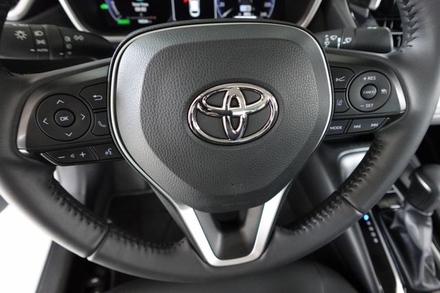 2025年8月出廠~1.8 油電尊爵版~三元鋰電池.數位儀表.盲點~僅跑1萬6千多公里~新車保固中~里程保證  第10張相片