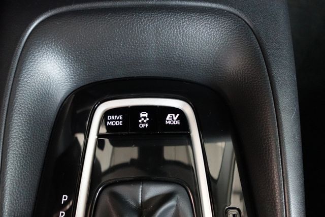 2025年8月出廠~1.8 油電尊爵版~三元鋰電池.數位儀表.盲點~僅跑1萬6千多公里~新車保固中~里程保證  第12張相片