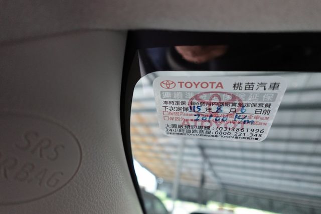 2025年8月出廠~1.8 油電尊爵版~三元鋰電池.數位儀表.盲點~僅跑1萬6千多公里~新車保固中~里程保證  第16張相片