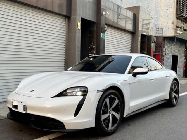 PORSCHE保時捷 TAYCAN  第1張相片