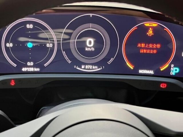 PORSCHE保時捷 TAYCAN  第9張相片