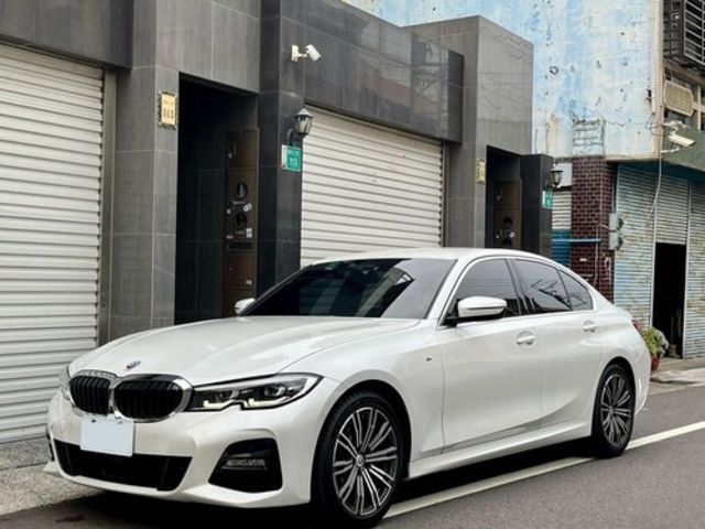 BMW寶馬 320I M SPORT  第1張相片