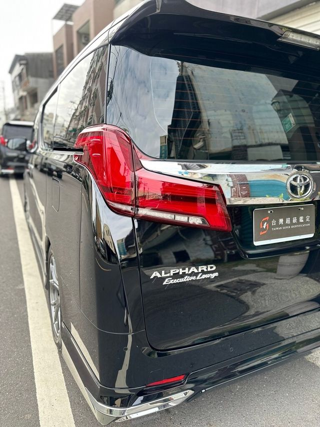 TOYOTA豐田 ALPHARD  第4張相片