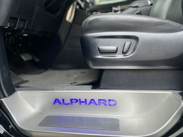 TOYOTA豐田 ALPHARD  第13張相片