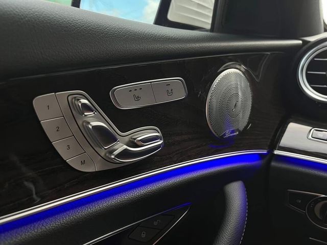M-BENZ賓士 E450  第11張相片