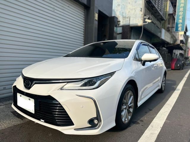 TOYOTA豐田 ALTIS  第1張相片