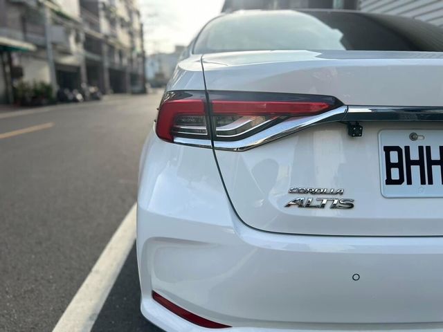 TOYOTA豐田 ALTIS  第5張相片