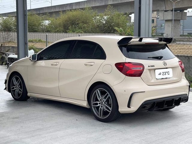 M-BENZ賓士 A180  第2張相片
