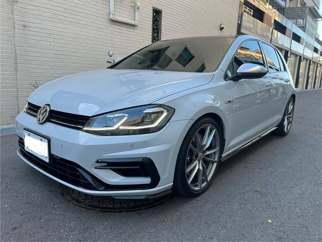 VOLKSWAGEN福斯 GOLF R  第1張相片